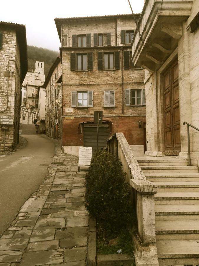 Affittacamere In Centro Губбио Экстерьер фото