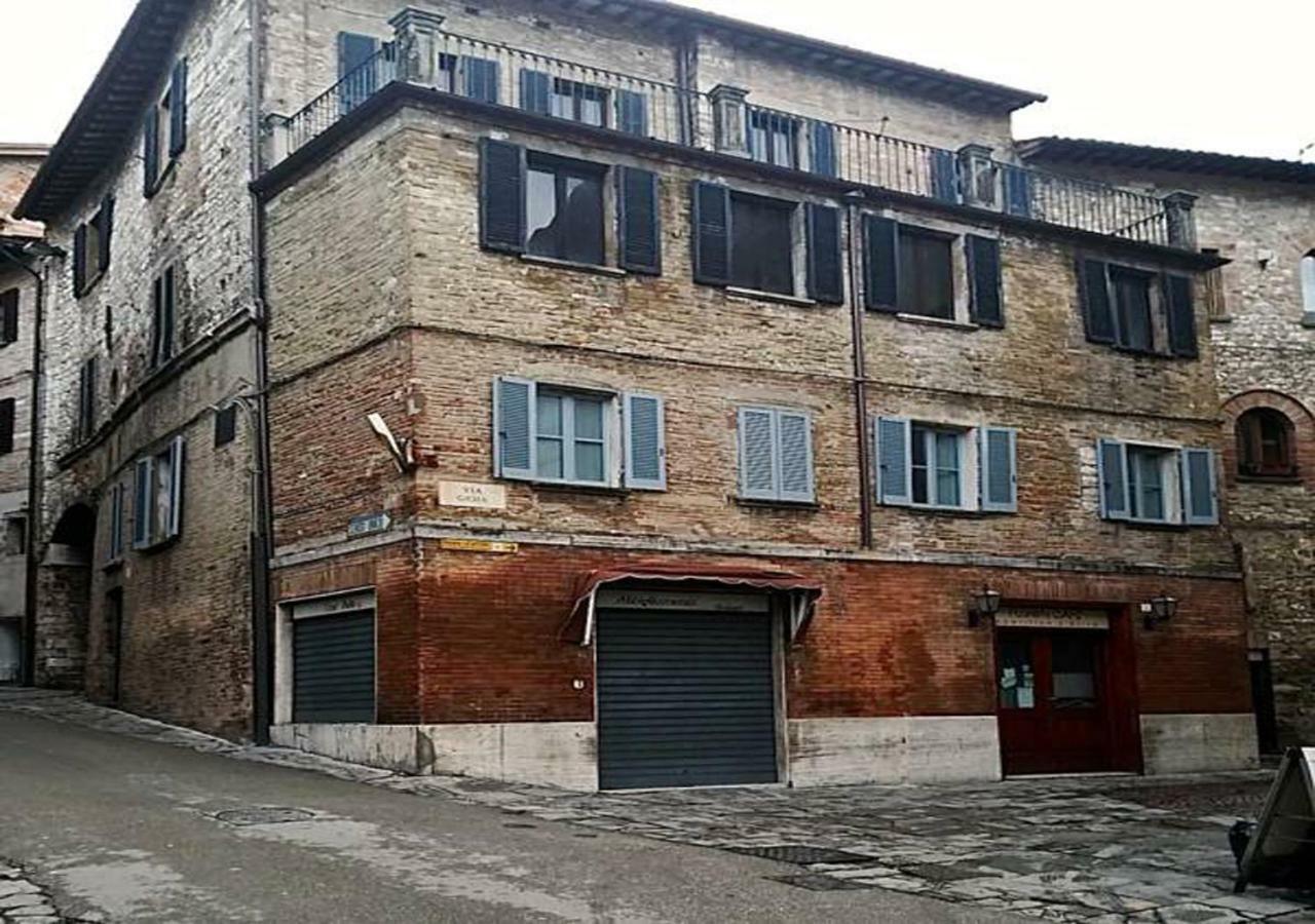 Affittacamere In Centro Губбио Экстерьер фото